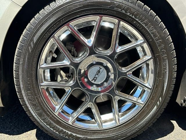 Used 2015 Tectonic Ford SE image 2
