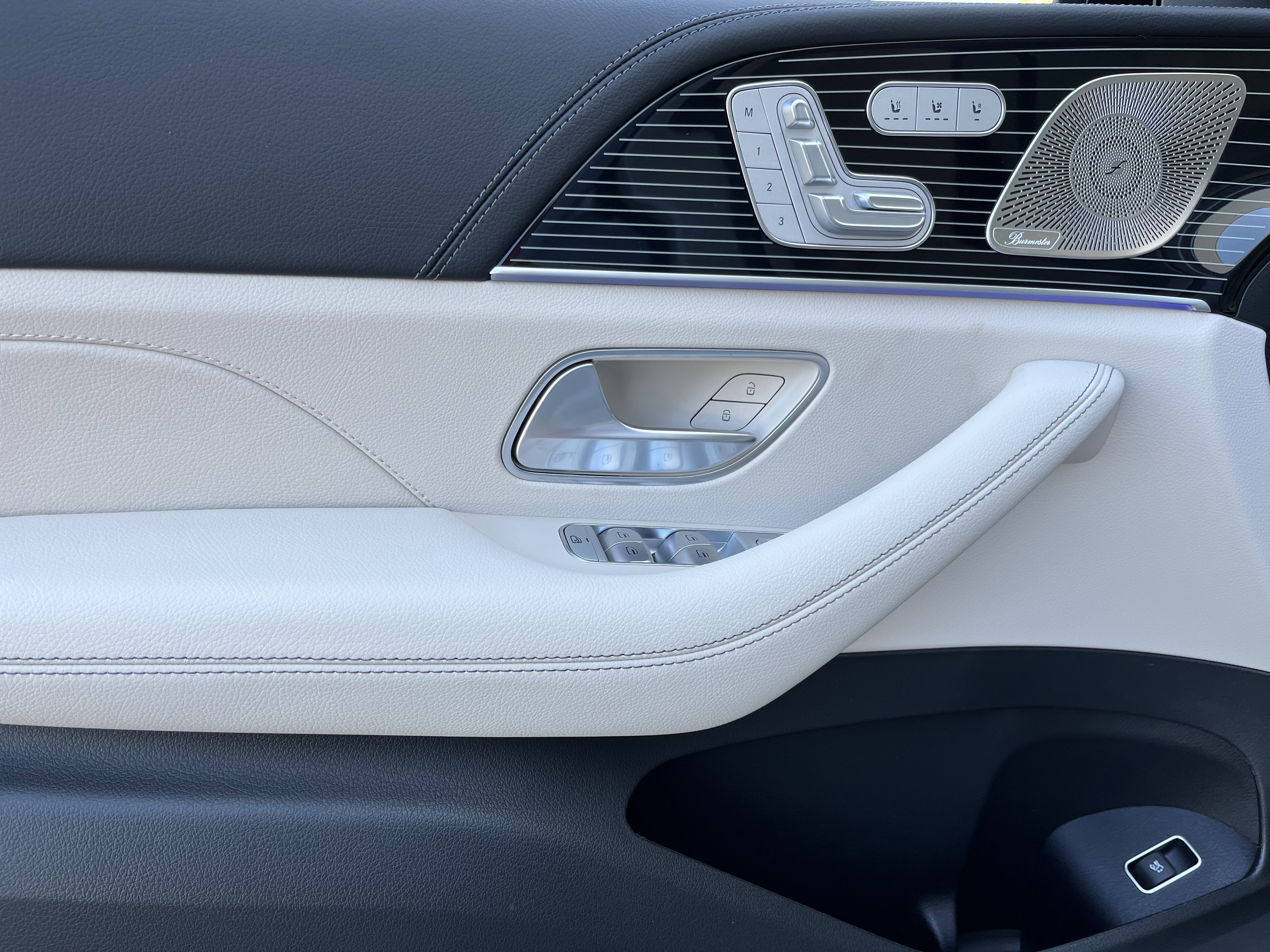 New 2026 MANUFAKTUR Alpine Grey Mercedes-Benz GLE 350 image 12