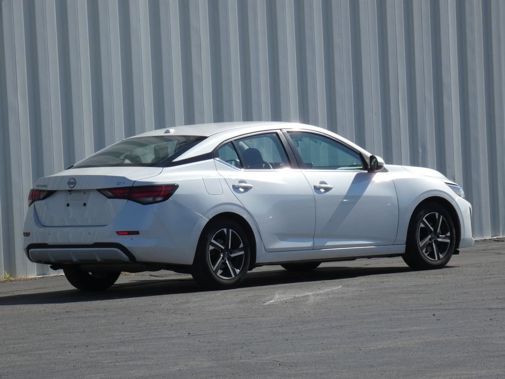 Used 2024 White Nissan SV image 3