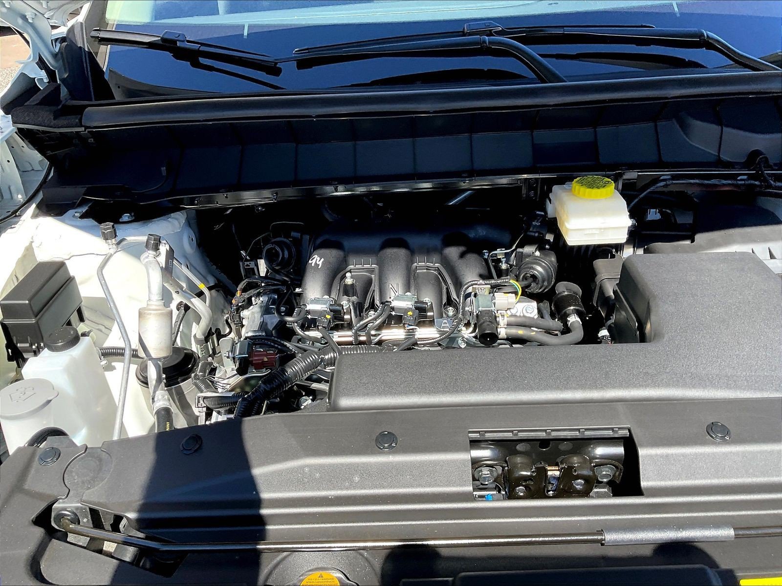 New 2026 White Nissan SL image 11