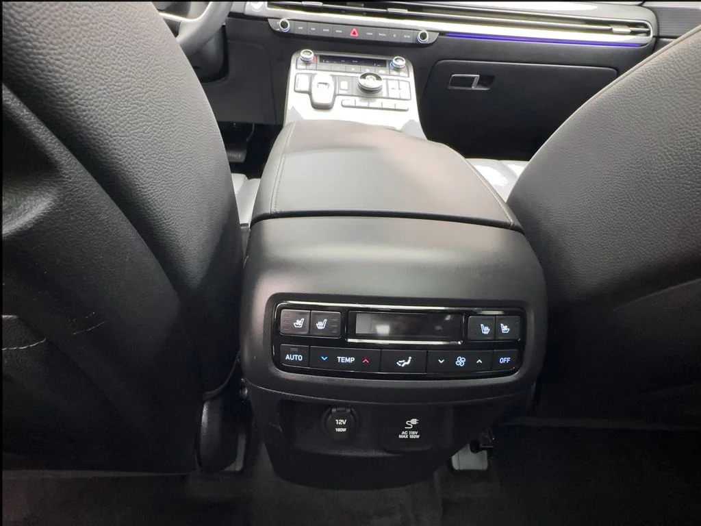 Used 2025 Silver Hyundai Limited image 40