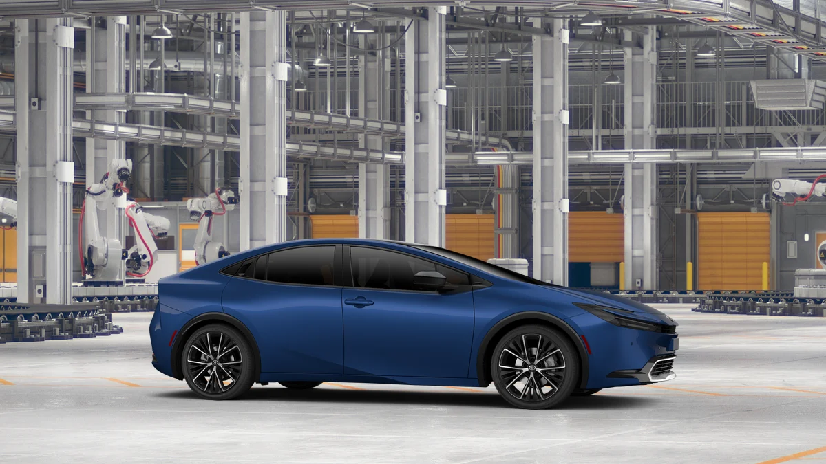New 2027 Reservoir Blue Toyota XLE image 13