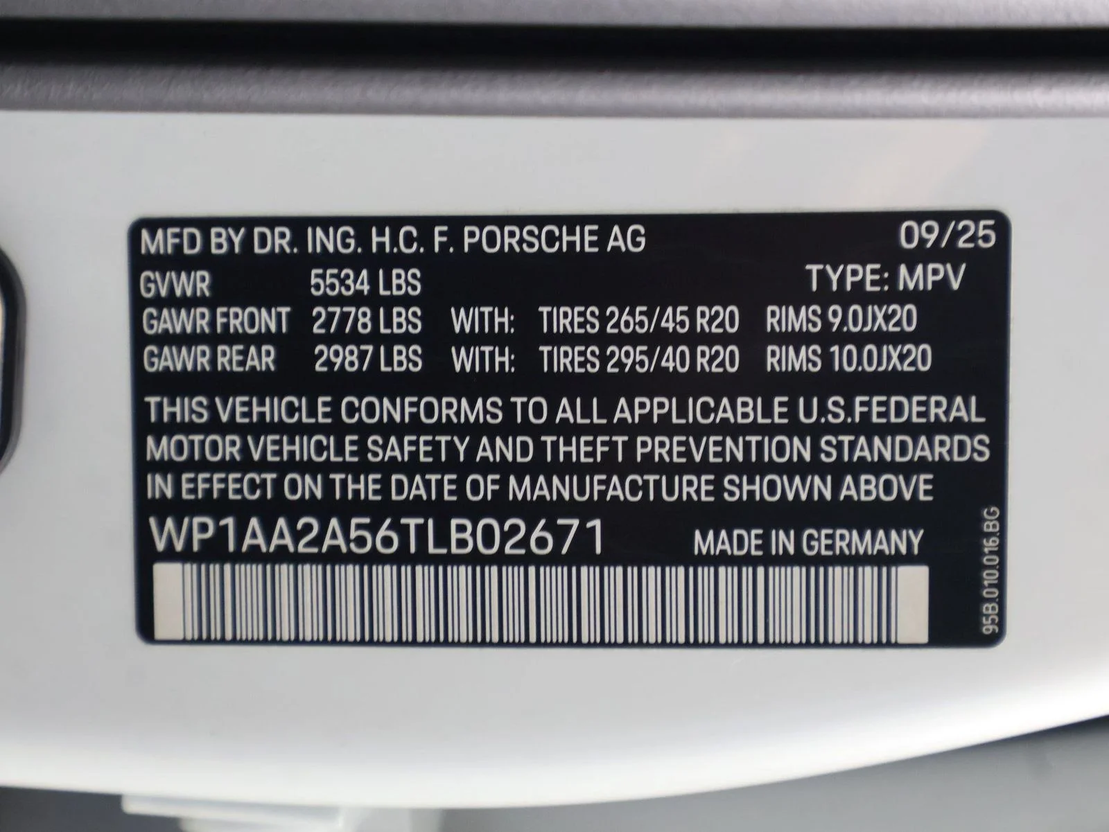 Certified Used 2026 White Porsche  image 19