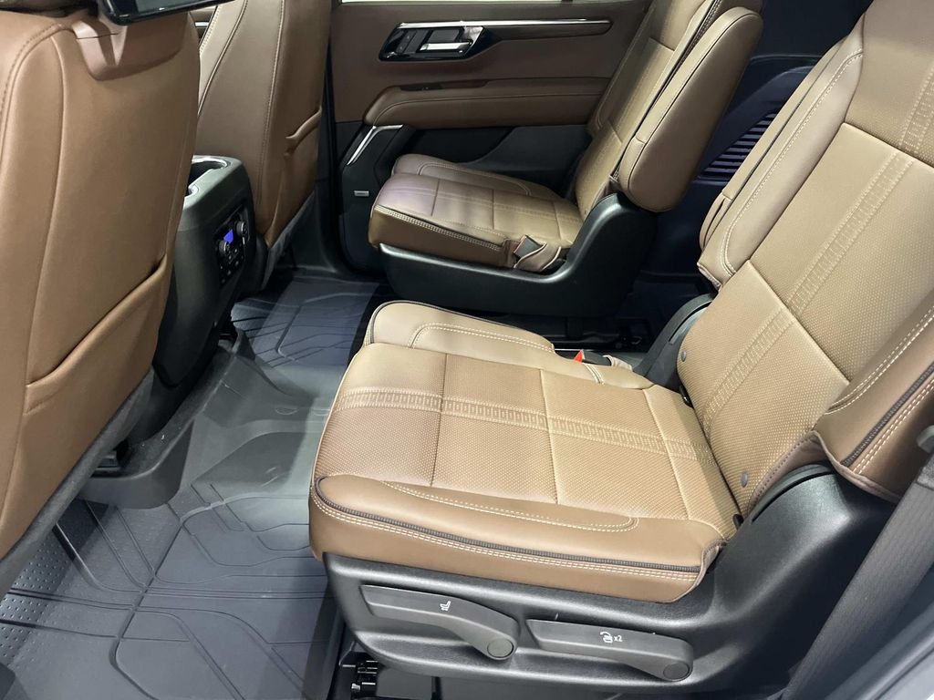 2026 Chevrolet Tahoe High Country - Photo 12