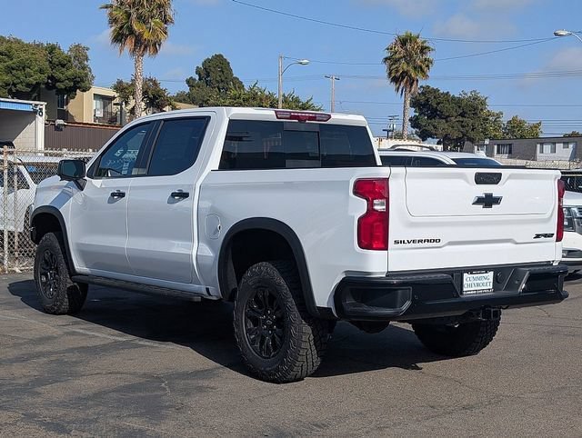 New 2026 Summit White Chevrolet ZR2 image 10