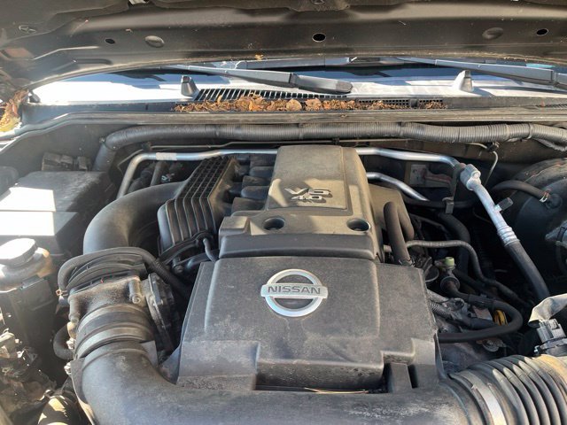 Used 2017 Gray Nissan SV image 23
