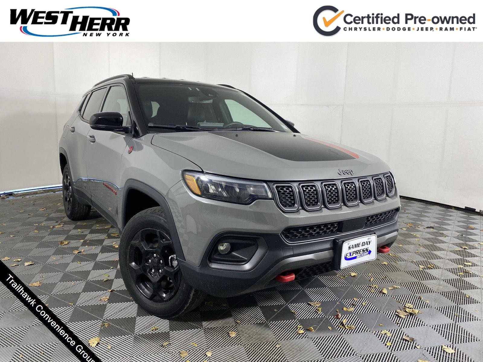 Used 2023 Sting-Gray Clearcoat Jeep Trailhawk image 1