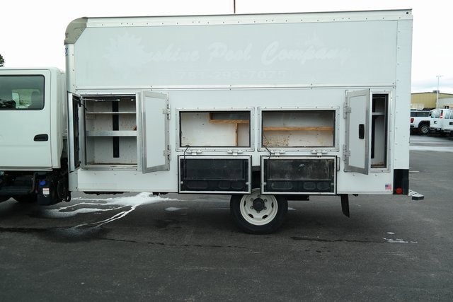 Used 2018  Hino  image 16