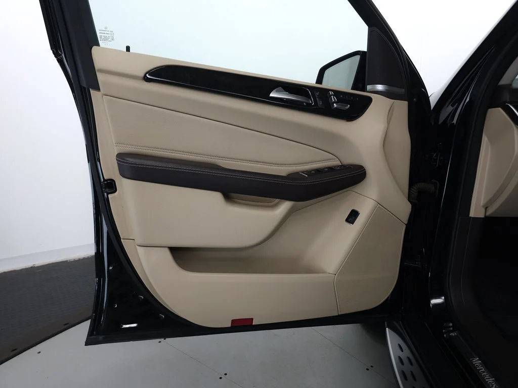 Used 2018 Black Mercedes-Benz GLE 350 image 5