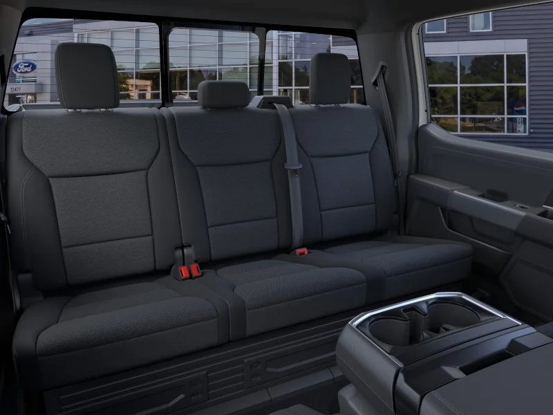 New 2026 Oxford White Ford XLT image 11