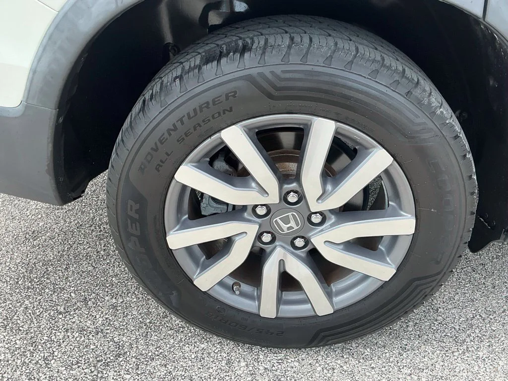 Used 2019  Honda EX-L image 13