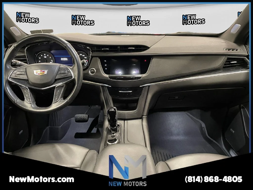 Used 2023 Wilder Metallic Cadillac Premium Luxury image 10