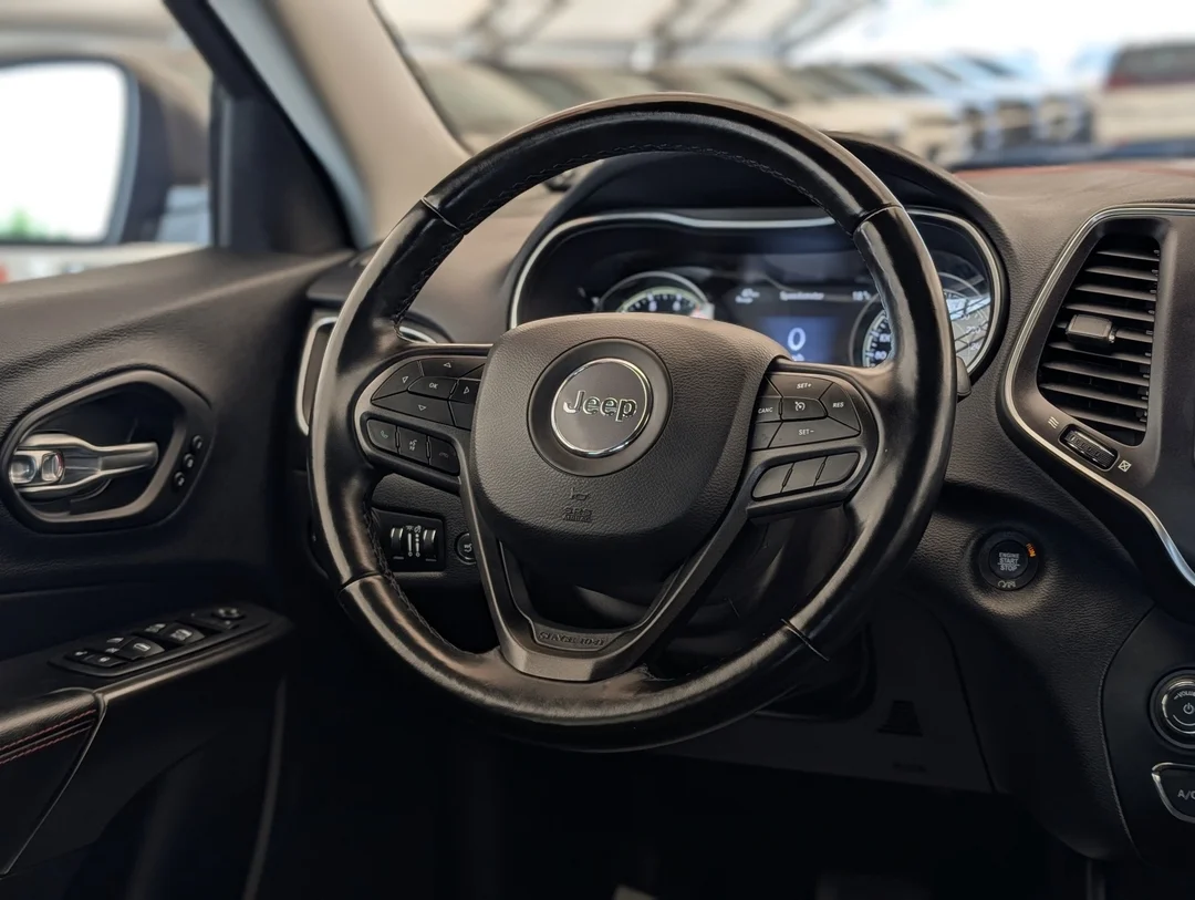 Certified Used 2020 Grey Jeep Trailhawk Elite - - 4x4 - Nappa Leather - Command View Sunroof - SafetyTec Grp & More! image 16