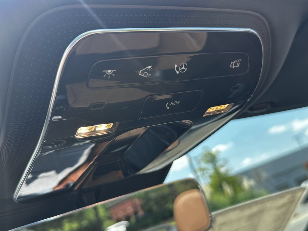 New 2027 MANUFAKTUR Moonlight White Metallic Mercedes-Benz AMG® CLE 53 image 62