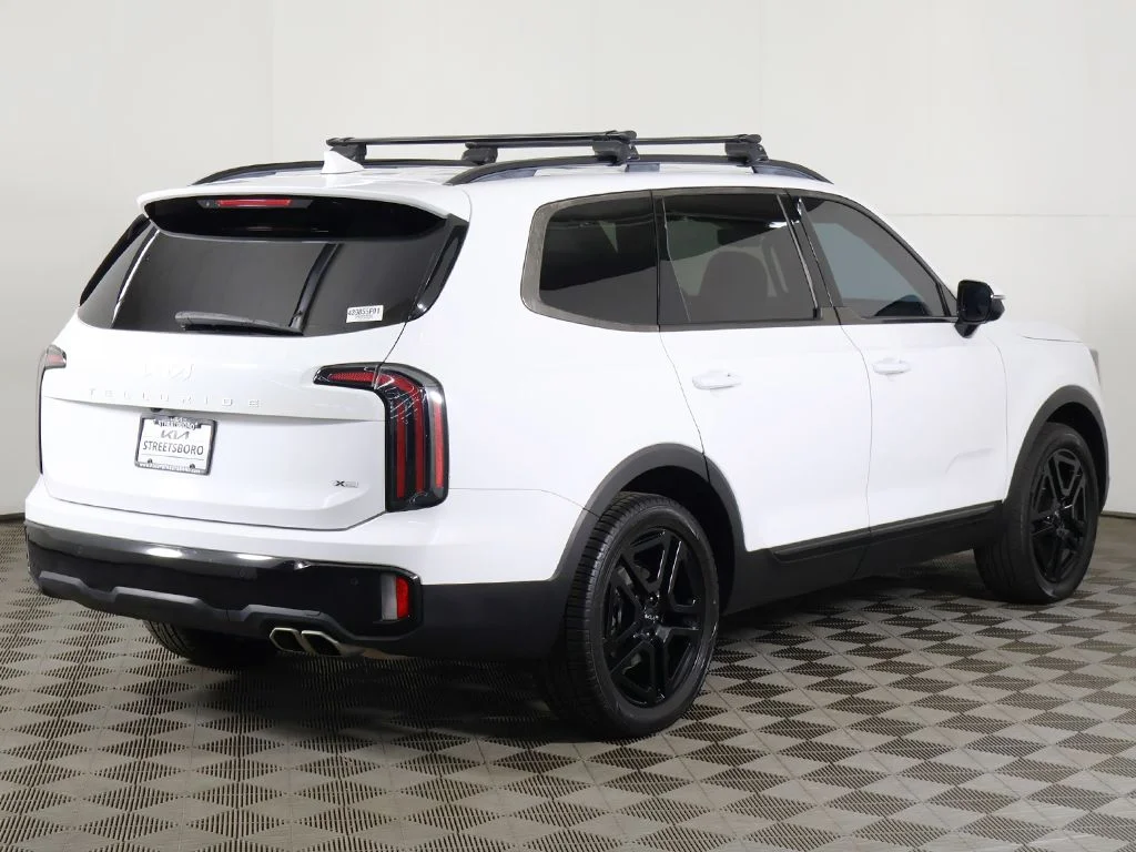 Used 2024 White Kia SX-Prestige X-Line image 15