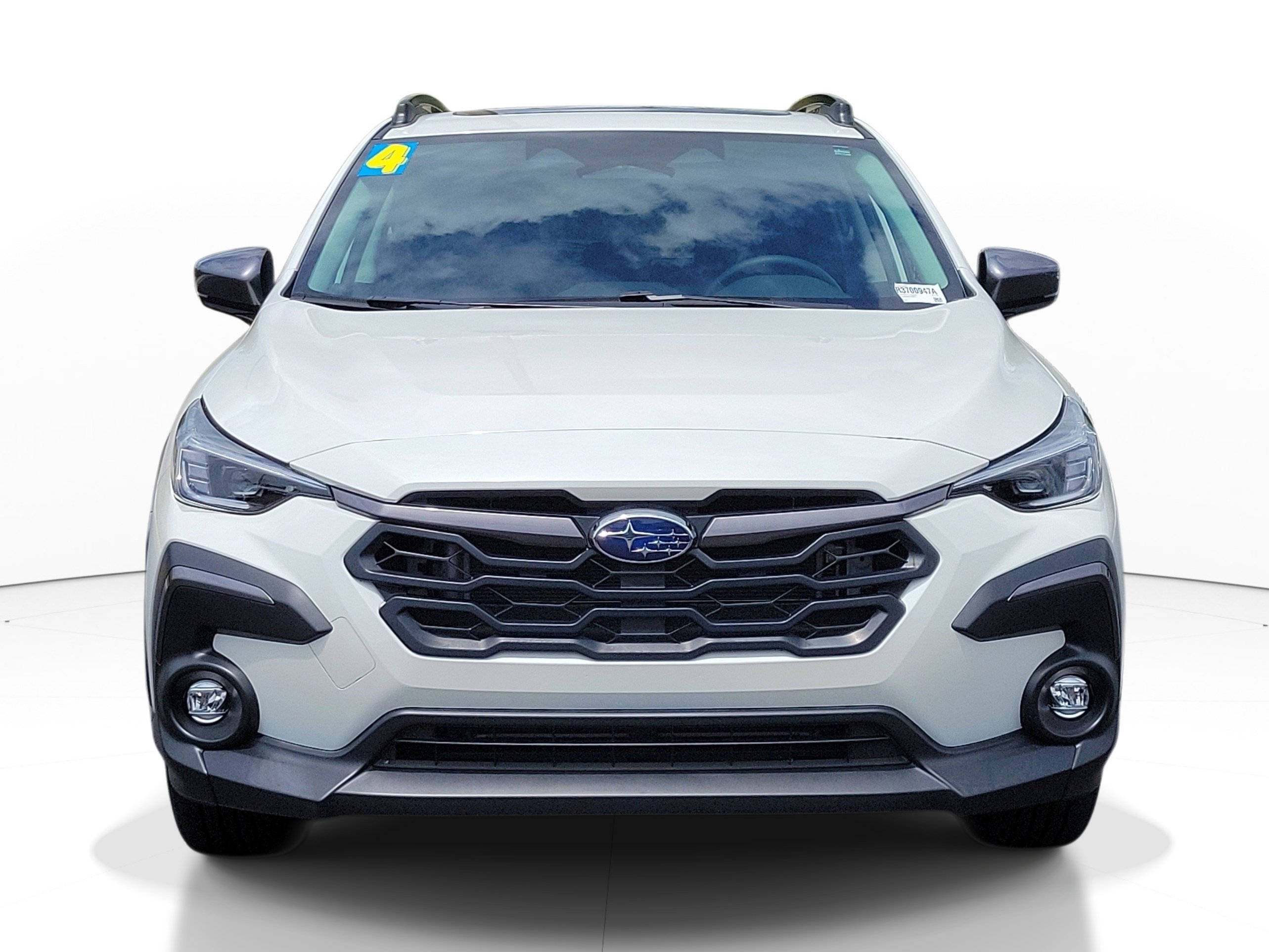 Used 2024 Crystal White Pearl Subaru Limited image 1