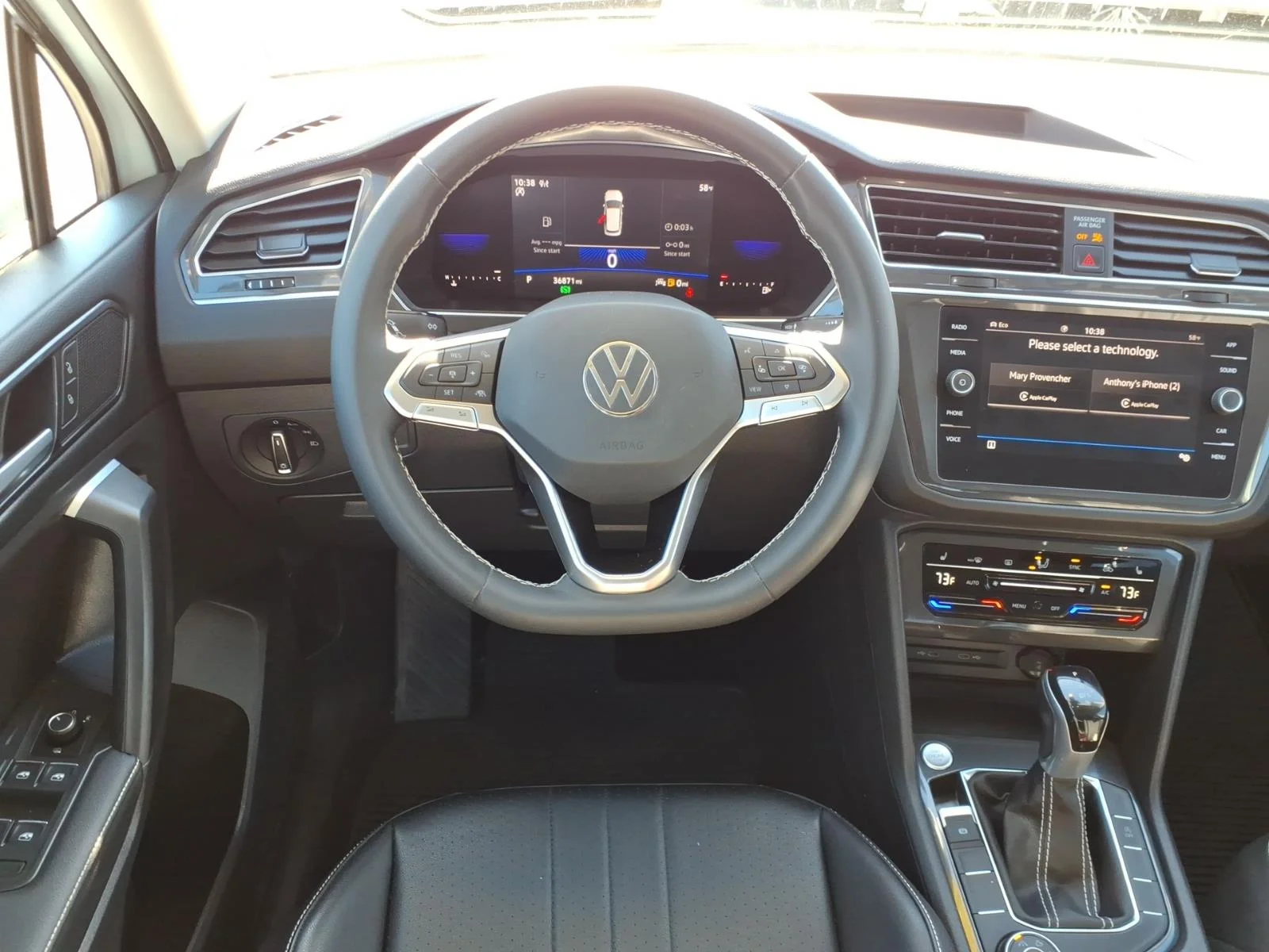 Certified Used 2022 Pure White Volkswagen SE image 14