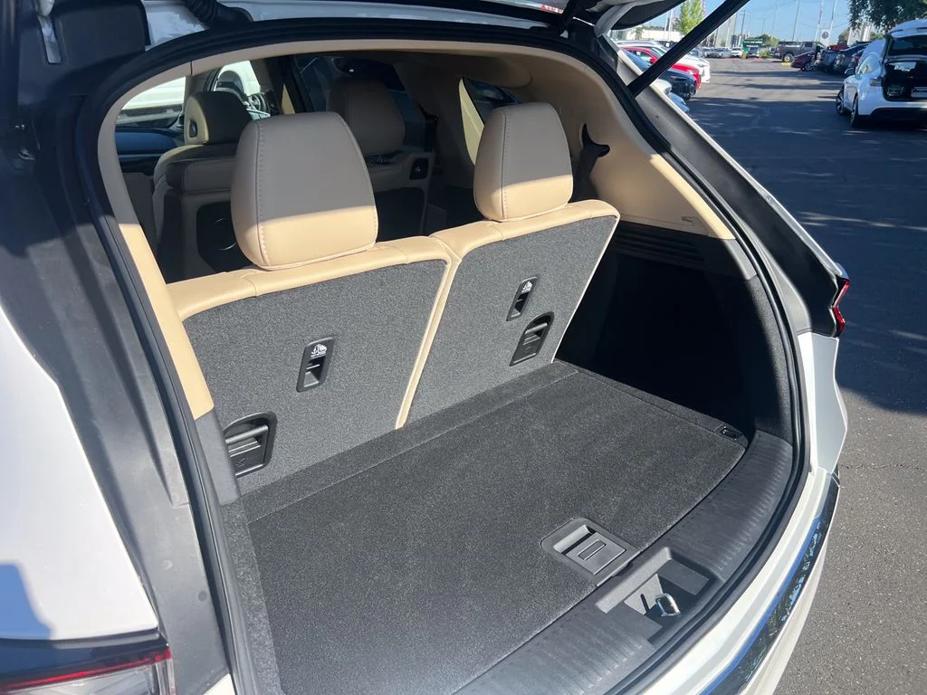 New 2026 Platinum White Pearl Acura Technology Package image 27