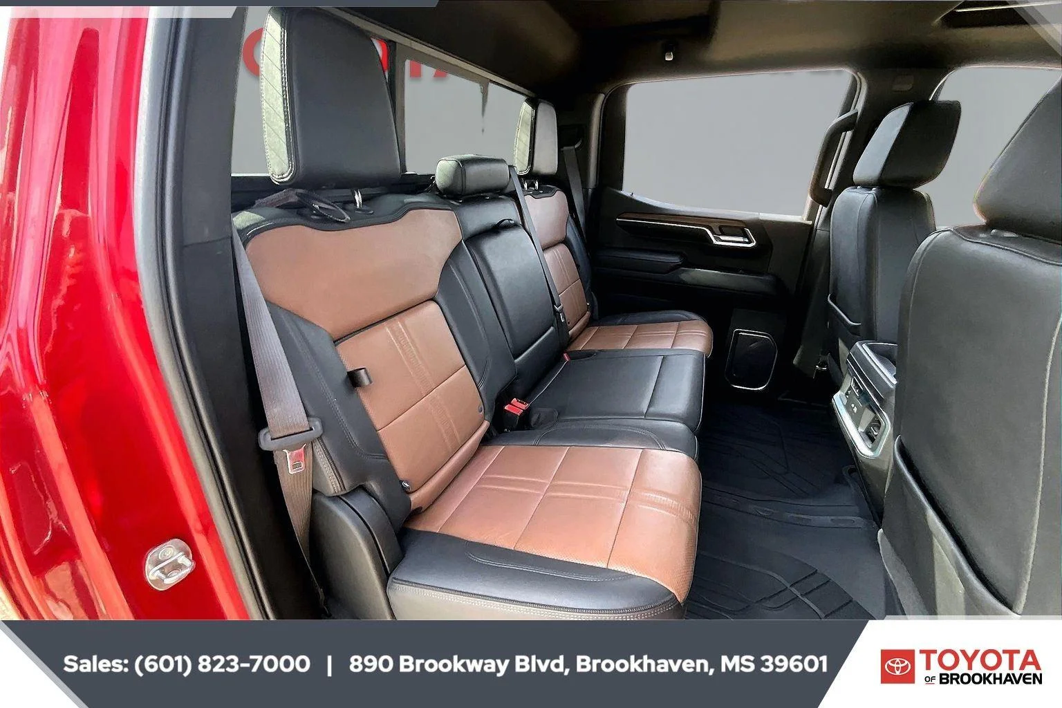 Used 2023 Radiant Red Tintcoat Chevrolet High Country image 20