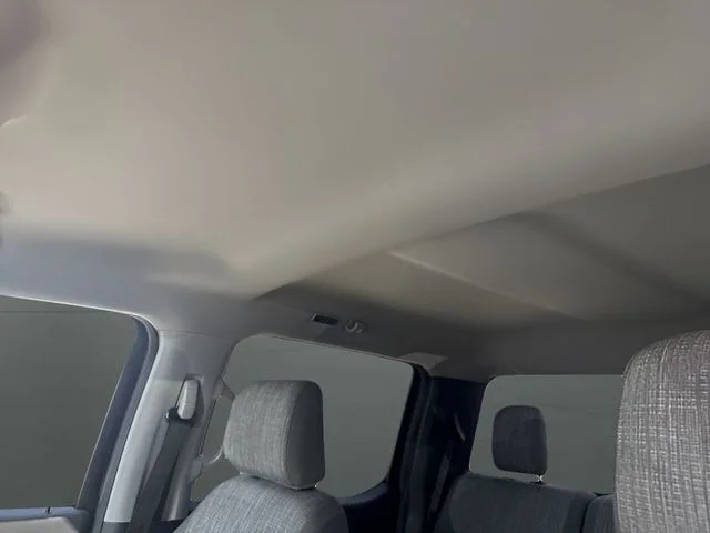 Used 2023 Black Ford XLT image 17