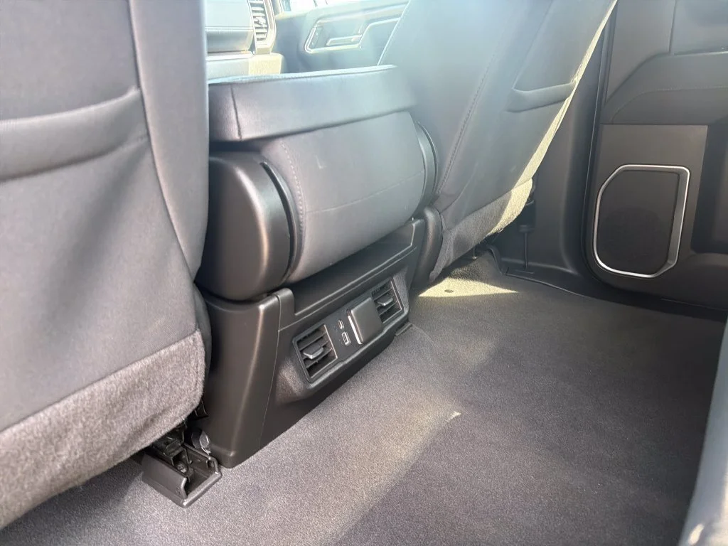 2023 Chevrolet Silverado 1500 LT - Photo 26
