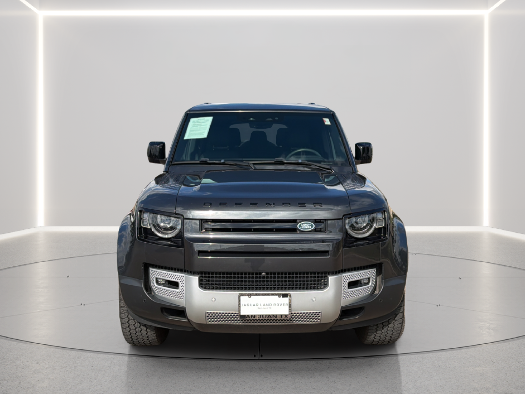 Used 2025 Gray Land Rover S image 11