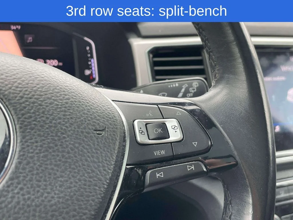 Used 2019 Blue Volkswagen SEL image 25
