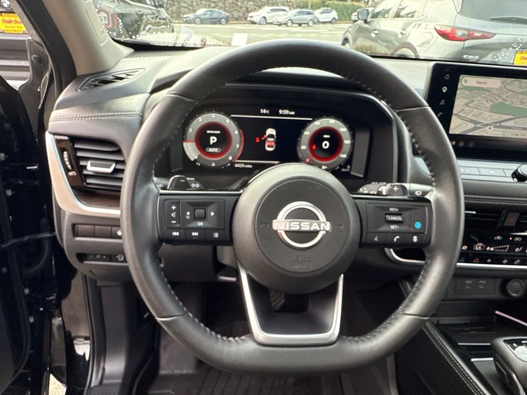 Used 2024 Super Black Nissan Platinum image 19