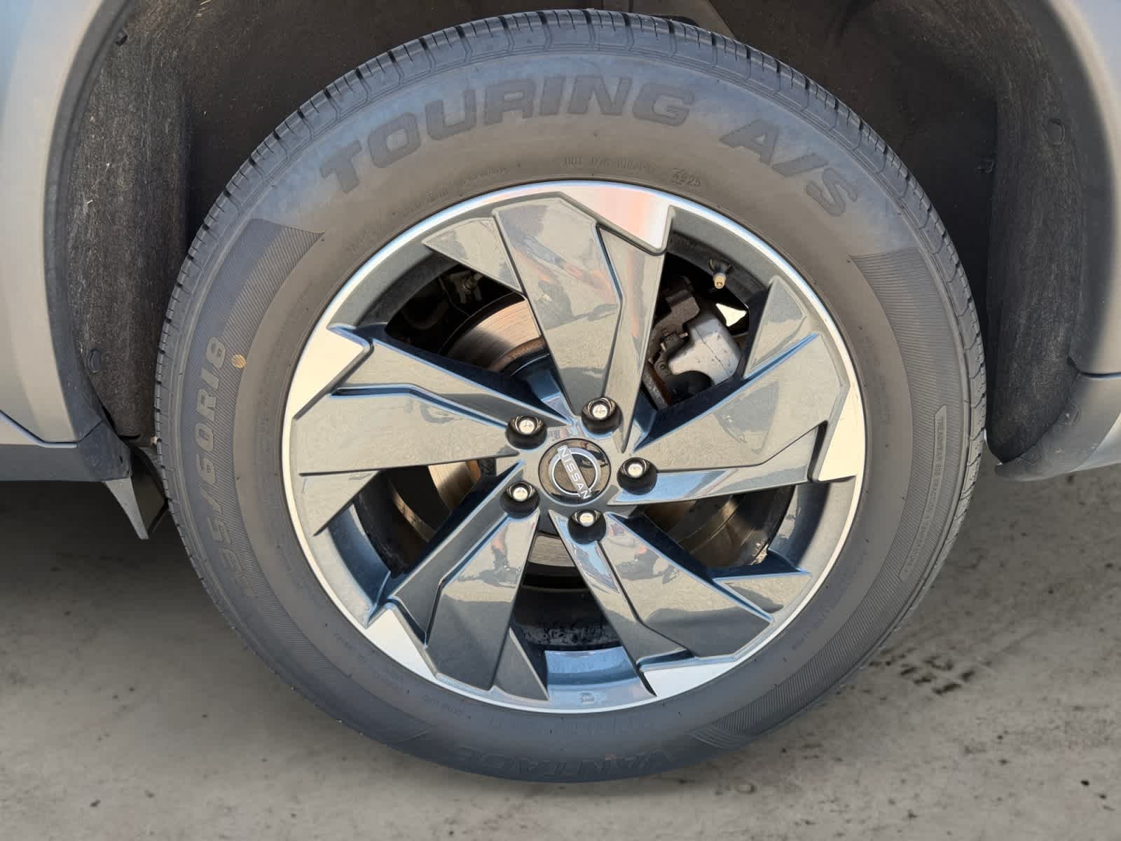 Used 2025 Gun Metallic Nissan SV image 9