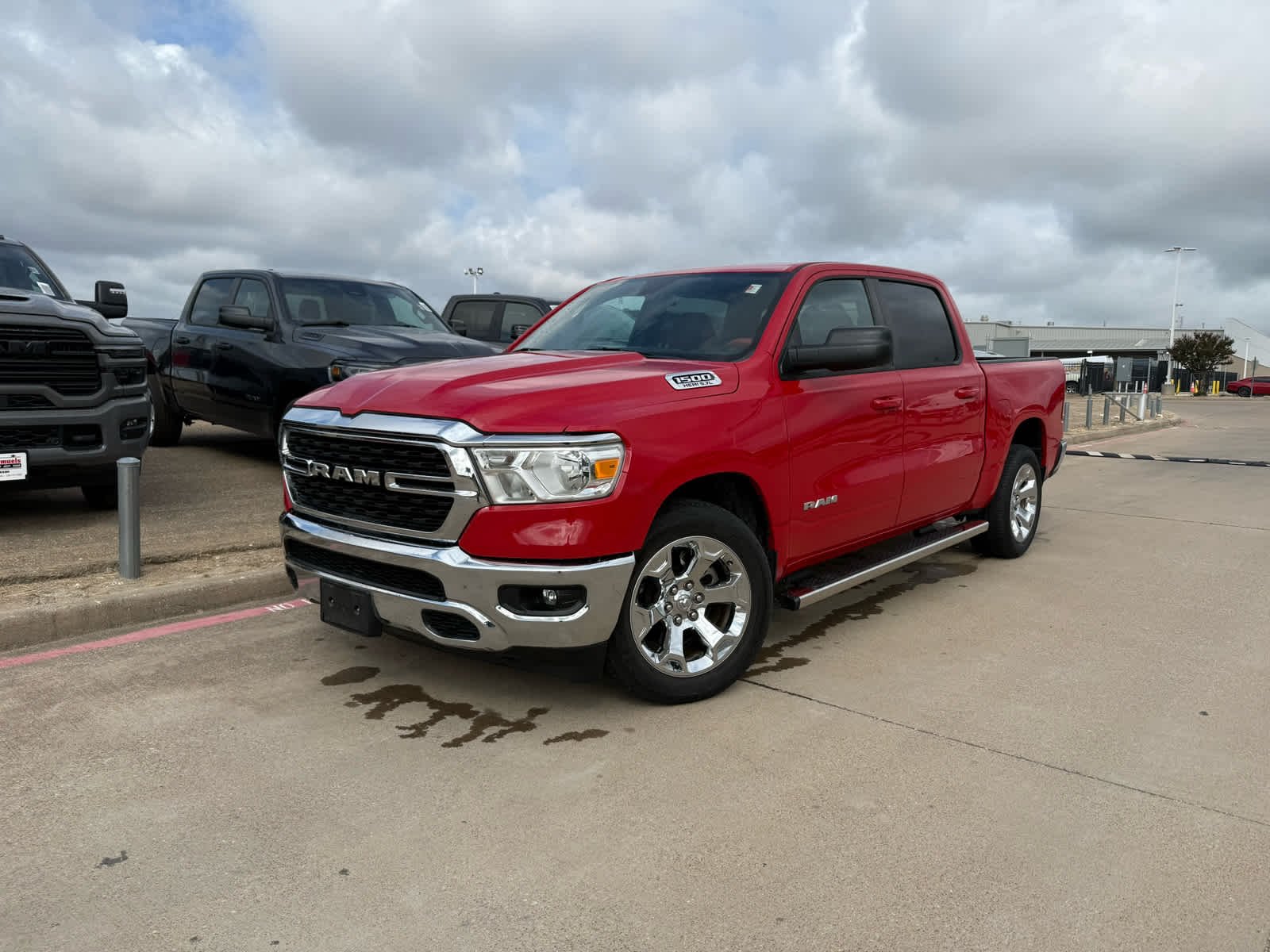 Used 2022 Flame Red Clearcoat Ram Lone Star image 2