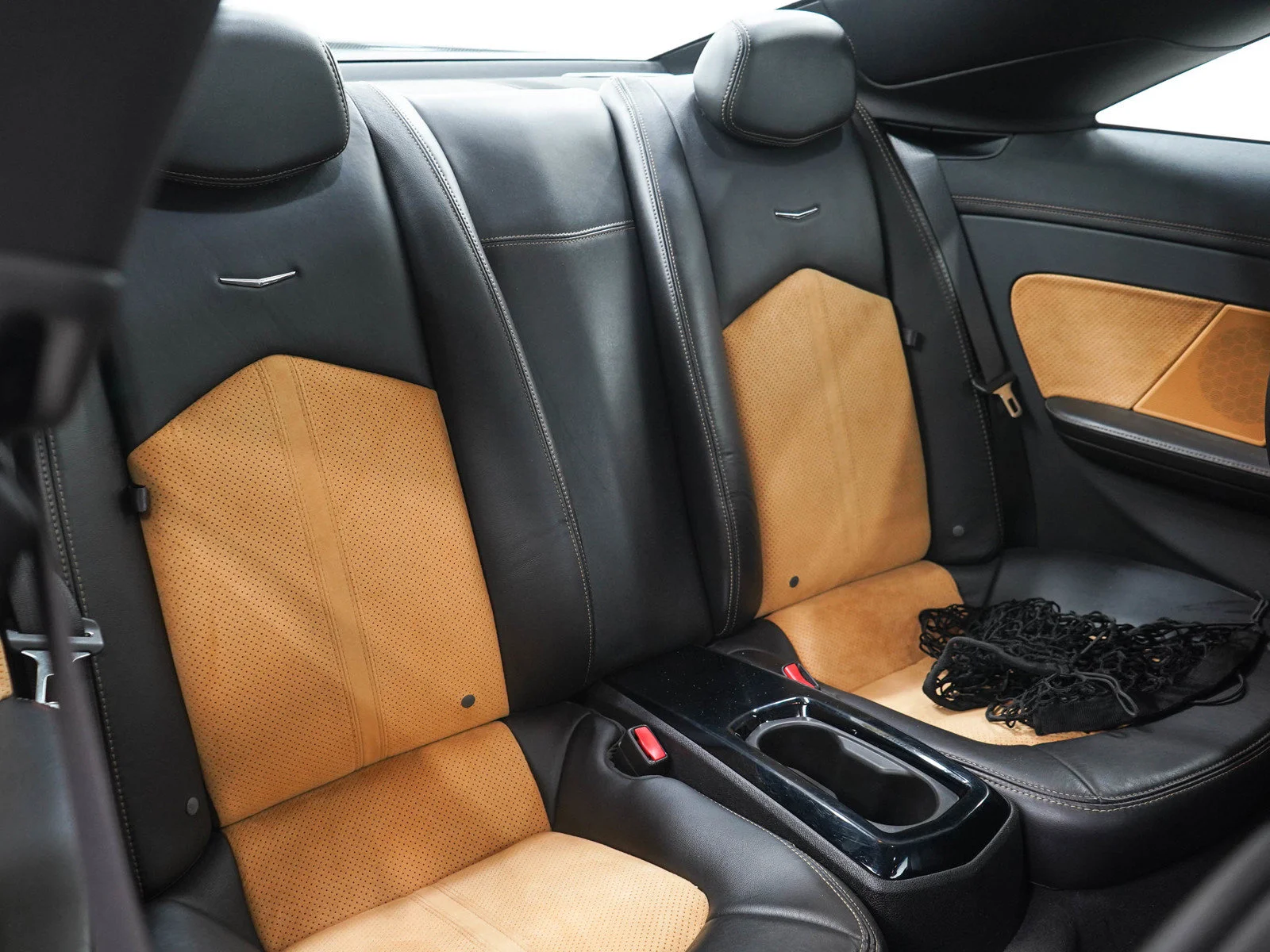 Used 2012 Black Cadillac 2dr Cpe image 12