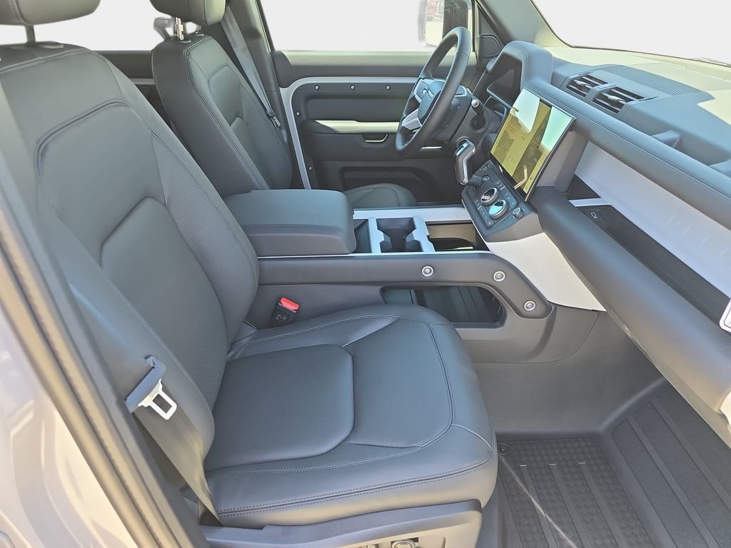New 2026 Borasco Grey LAND ROVER X-Dynamic SE image 10