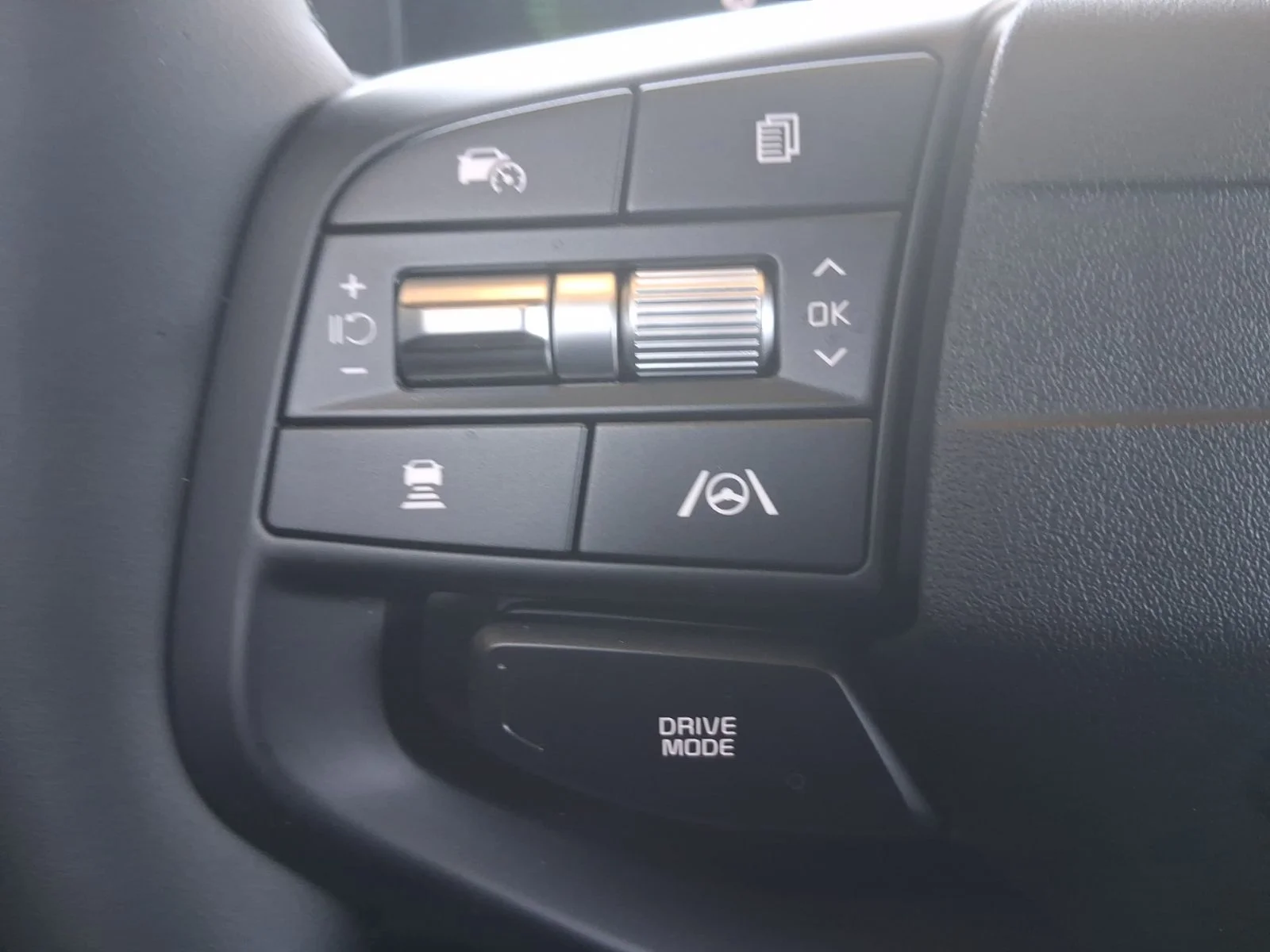 New 2026 Gray Kia EX image 12