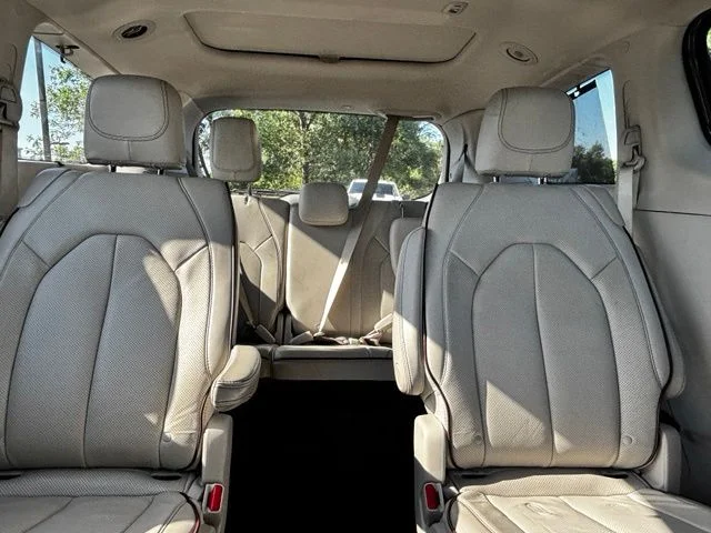 2020 Chrysler Pacifica Limited - Photo 21