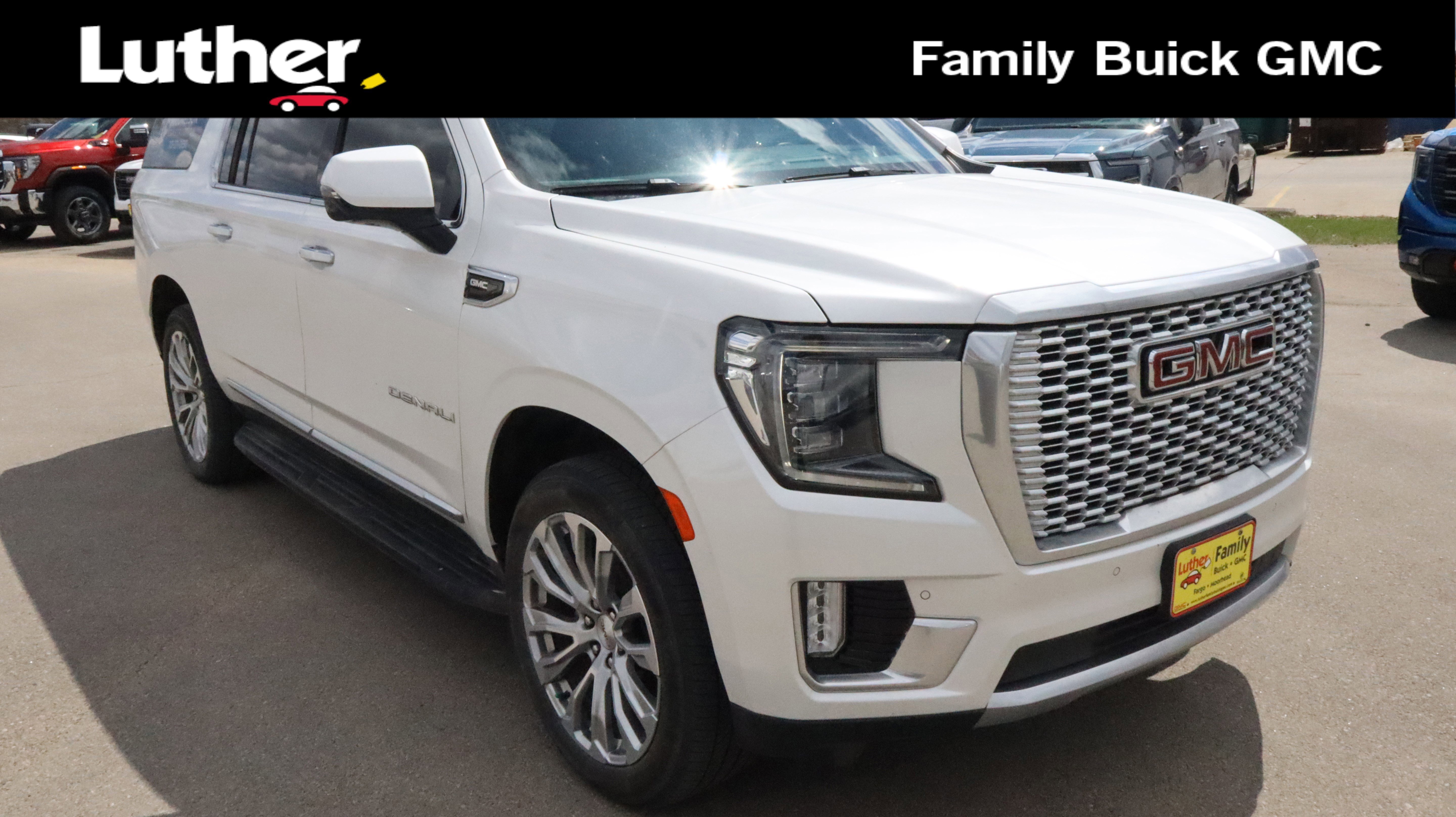 2024 GMC Yukon Denali AWD's photo