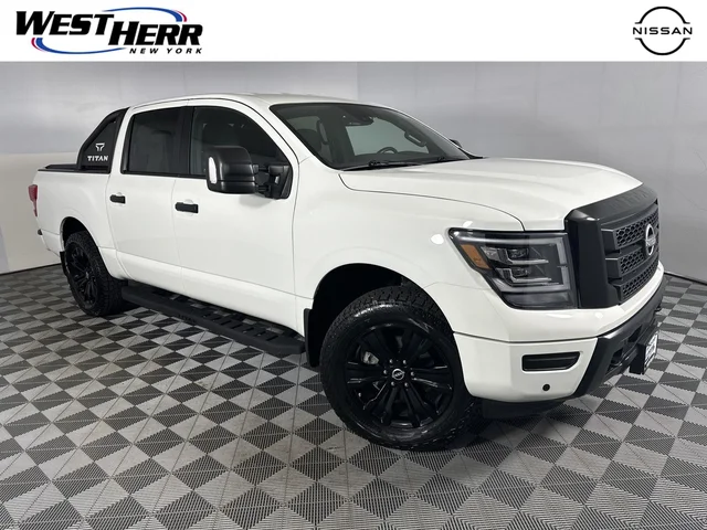 2024 Nissan Titan SV