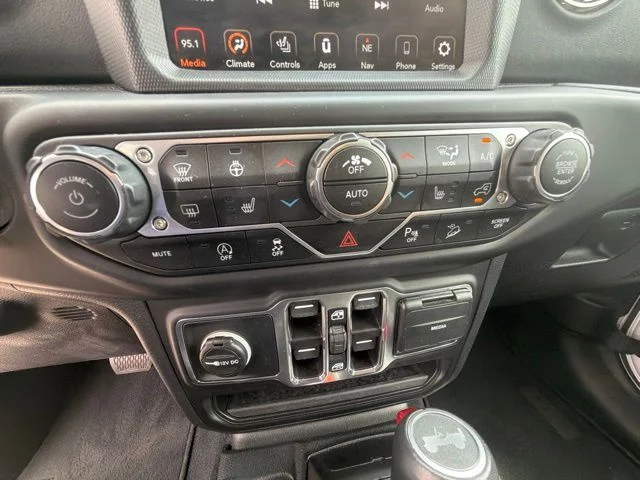 Used 2021 White Jeep Unlimited Sahara High Altitude image 25