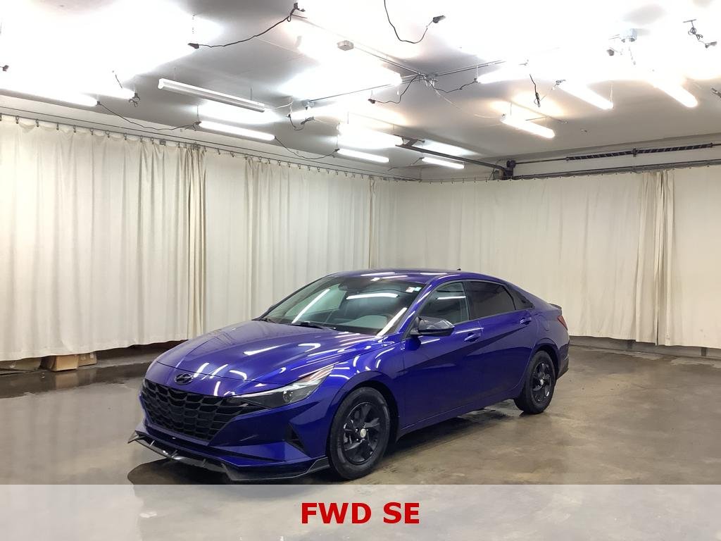 2022 Hyundai Elantra SE