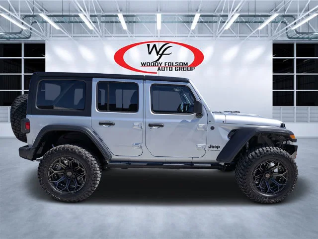 Used 2024 Silver Jeep Sport image 2