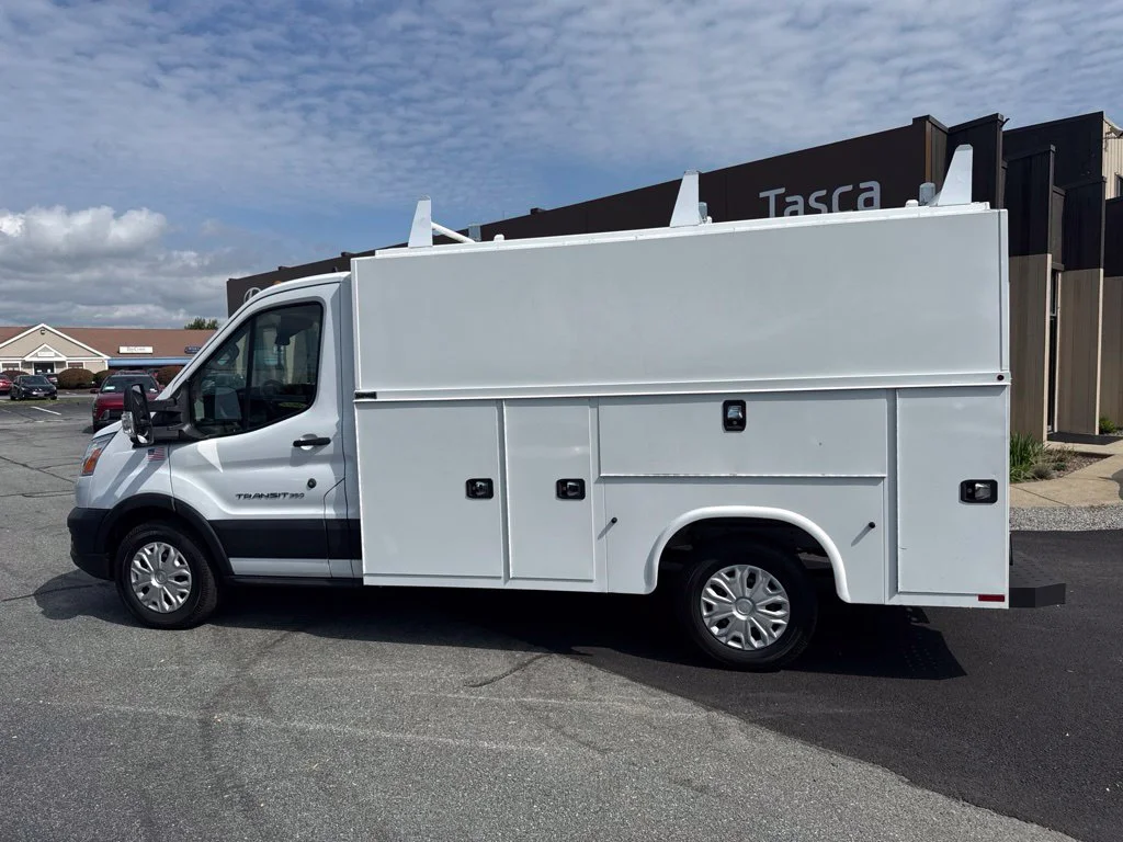 Used 2020 White Ford Base image 8