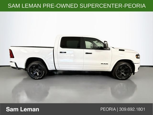 Used 2025 White Ram Big Horn/Lone Star image 8