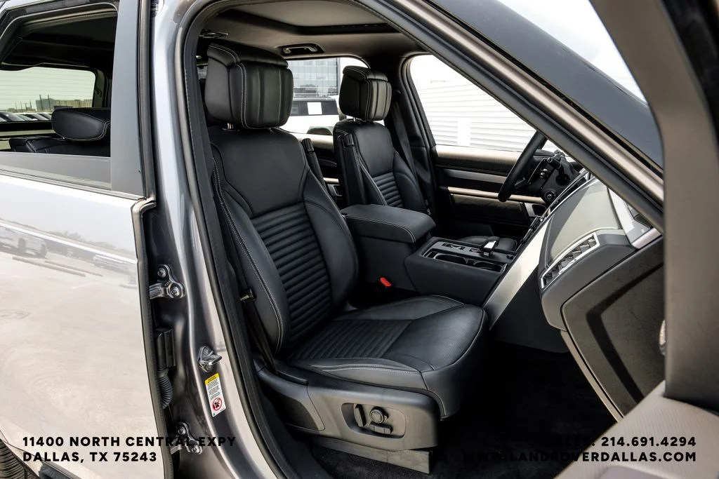 Used 2025 Eiger Gray Metallic Land Rover Dynamic SE image 40