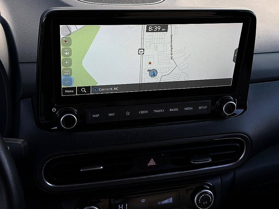 Used 2023 Ecotronic Gray Hyundai Limited image 14