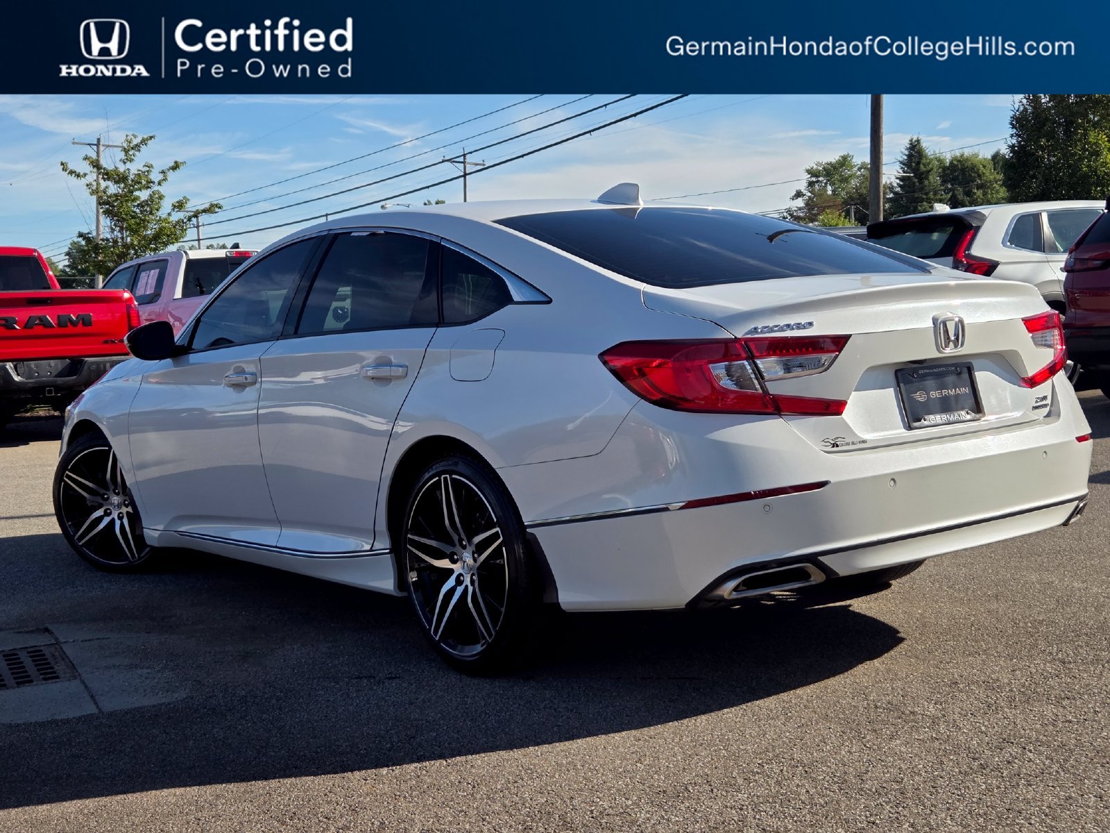 Certified Used 2021 Platinum White Pearl Honda 2.0T Touring image 24