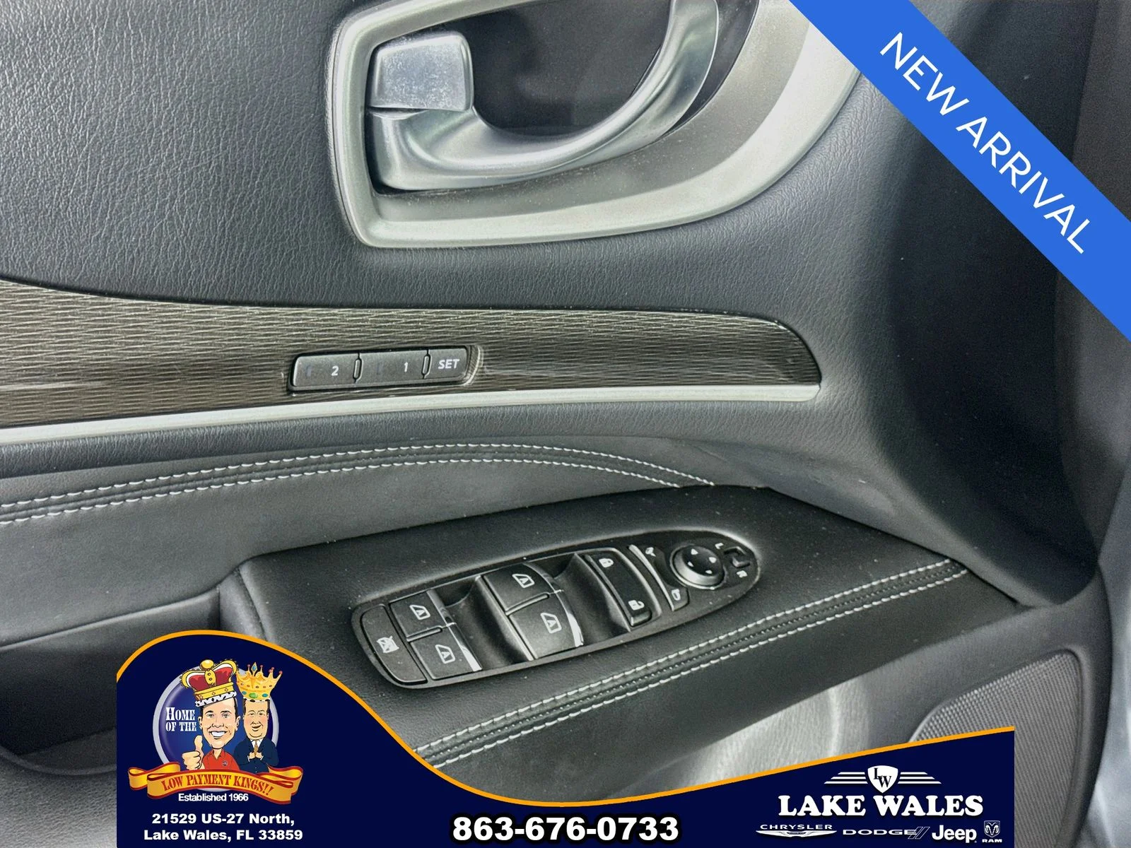 Used 2016 Blue INFINITI Base image 18