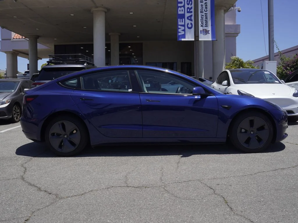 Used 2023 Blue Tesla Base image 2