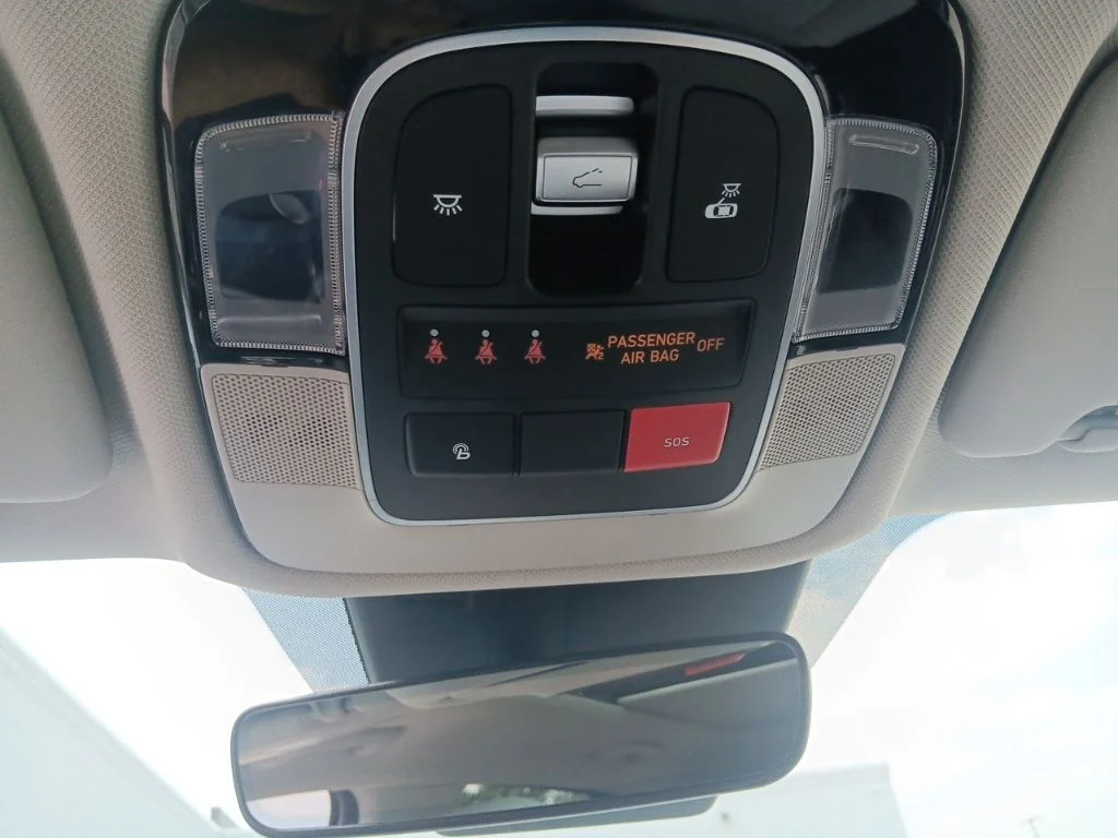 Used 2024 Black Pearl Hyundai SEL Convenience image 19