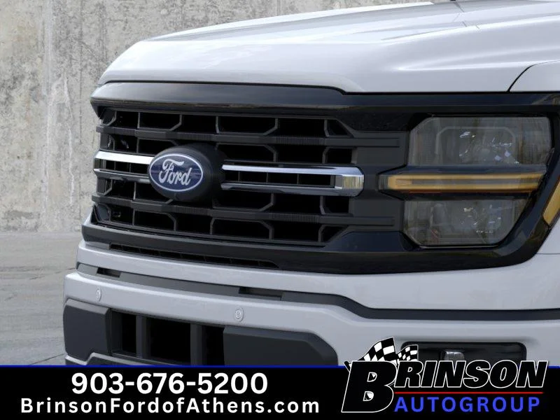 New 2026 Oxford White Ford XLT image 17