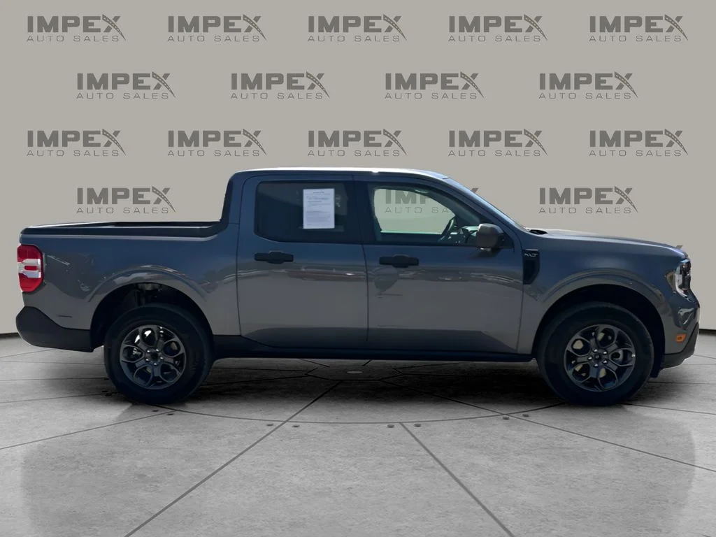 Used 2026 Gray Ford XLT image 6