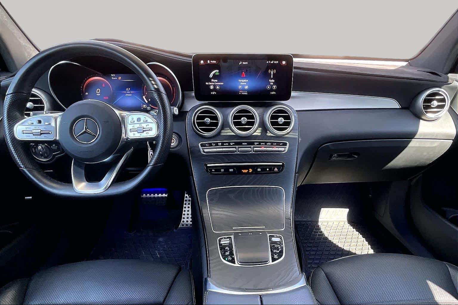 Used 2021 Cirrus Silver Metallic Mercedes-Benz GLC 300 image 15